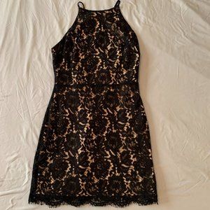ASTR BLACK LACE DRESS // Size: Large